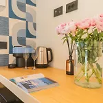 Pureview Luxury Suites (Adults Only) Pensionat 4*