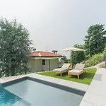 Pureview Luxury Suites (Adults Only) Pensionat 4*