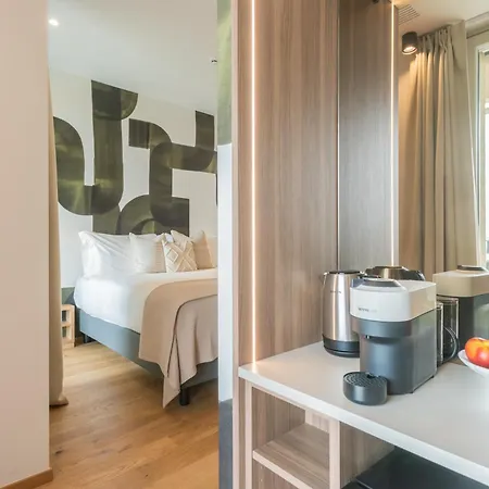 Pureview Luxury-breakfast & Pool Adultsonly By Rent 4* Como