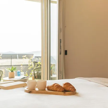 Pureview Luxury-breakfast & Pool Adultsonly By Rent 4* Como