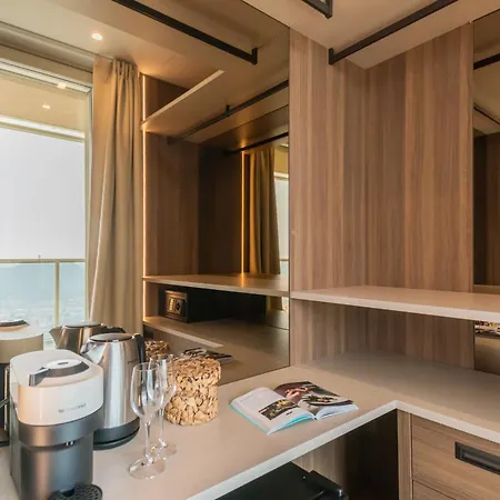 Pensión Pureview Luxury-breakfast & Pool Adultsonly By Rent Como