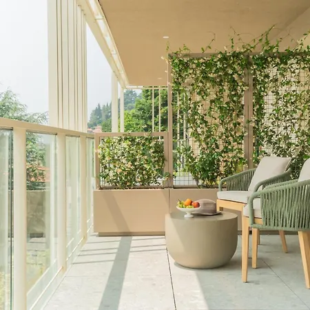 Pureview Luxury-breakfast & Pool Adultsonly By Rent Como