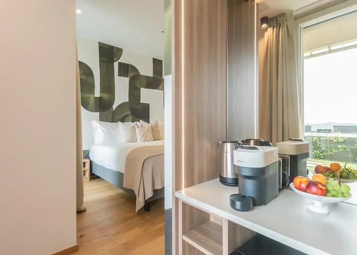 Pureview Luxury-breakfast & Pool Adultsonly By Rent 4* Como