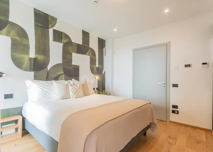 Pureview Luxury-breakfast & Pool Adultsonly By Rent Pensionat 4*