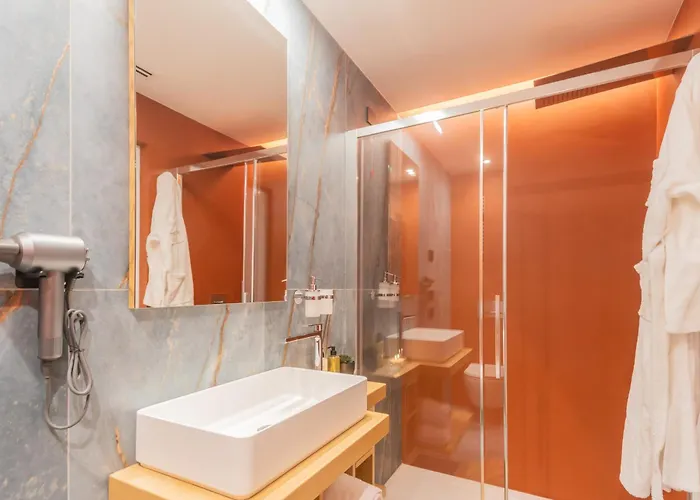 Pureview Luxury-breakfast & Pool Adultsonly By Rent Pensionat 4*