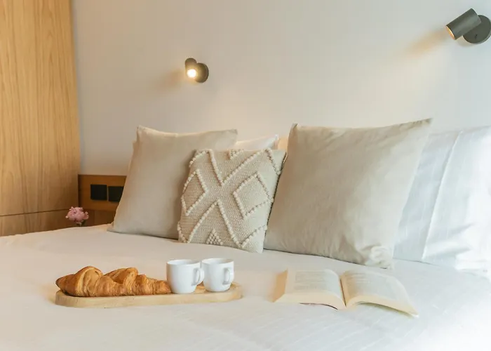 Pensionat Pureview Luxury-breakfast & Pool Adultsonly By Rent 4*