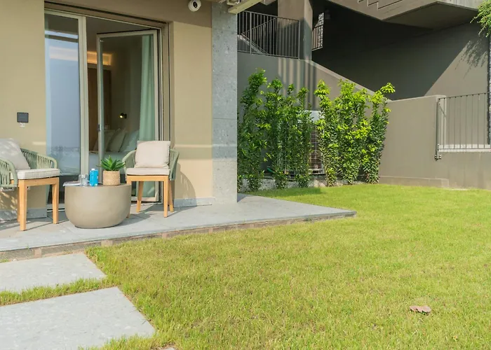 Pureview Luxury-breakfast & Pool Adultsonly By Rent 4*