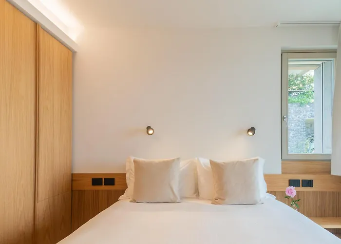 Pureview Luxury-breakfast & Pool Adultsonly By Rent 4* Como