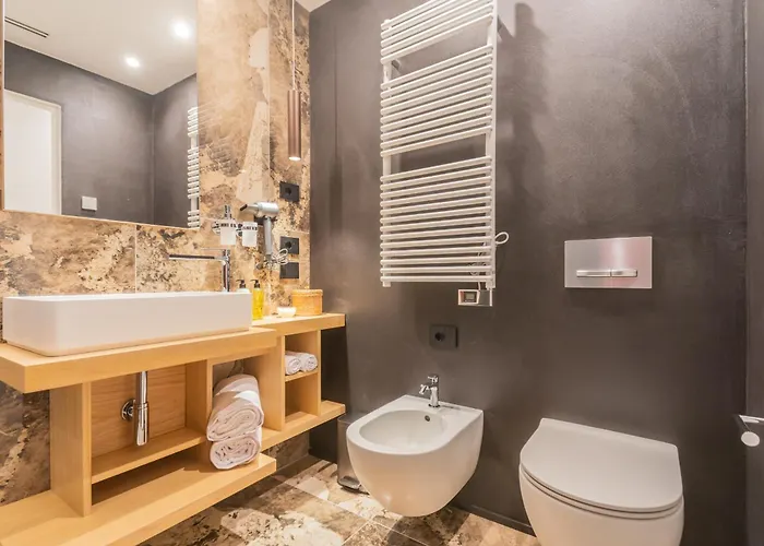 Pureview Luxury-breakfast & Pool Adultsonly By Rent 4* Como