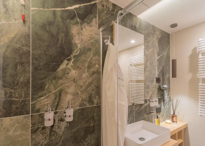 Pureview Luxury-breakfast & Pool Adultsonly By Rent Pensionat Como