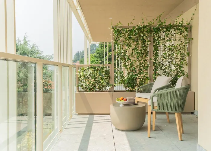 Pureview Luxury-breakfast & Pool Adultsonly By Rent Como